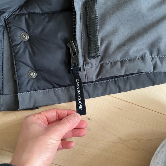 Canada goose Victoria parka - Picture 4 of 6